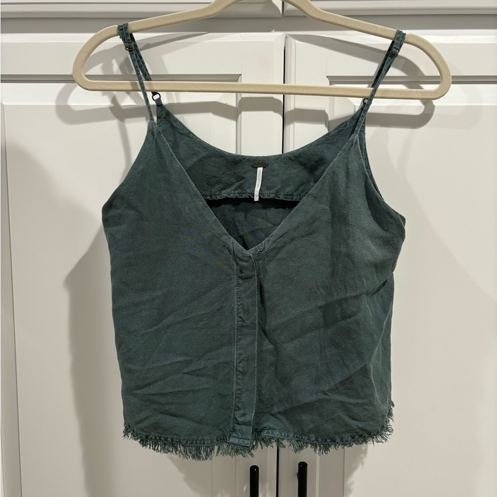 YFB Young Fabulous Broke Linen Blend Fringe Crop Tank Top Size S Tan V-Neck Boho